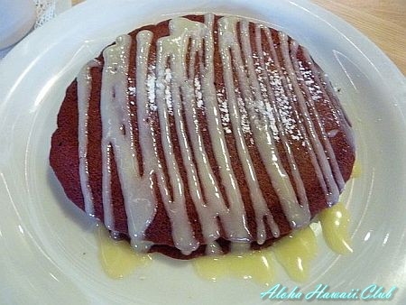 シナモンズのレッドベルベットパンケーキ